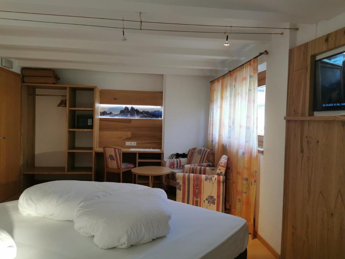 Hotel Akelei Брунико Екстериор снимка
