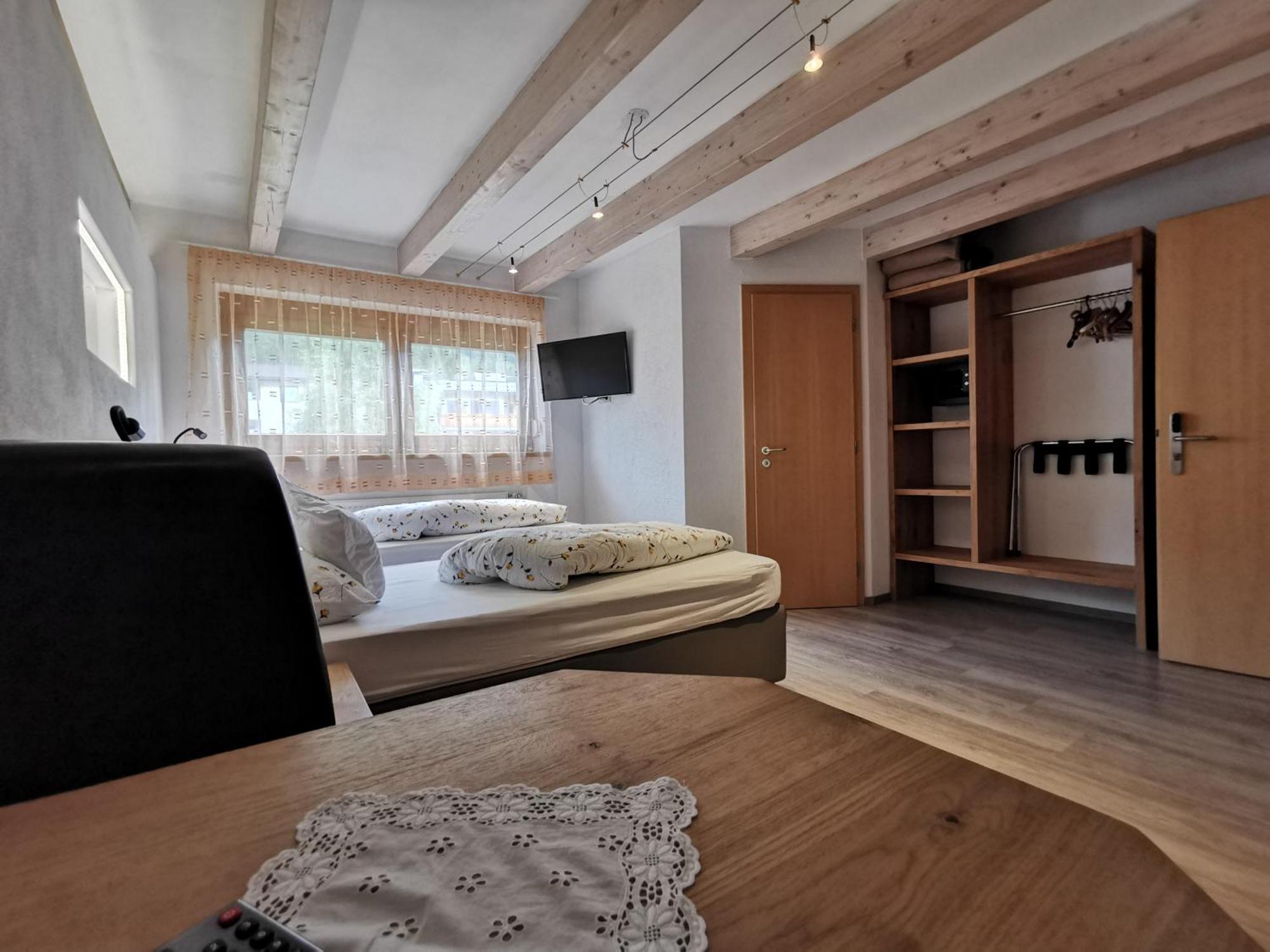 Hotel Akelei Брунико Екстериор снимка